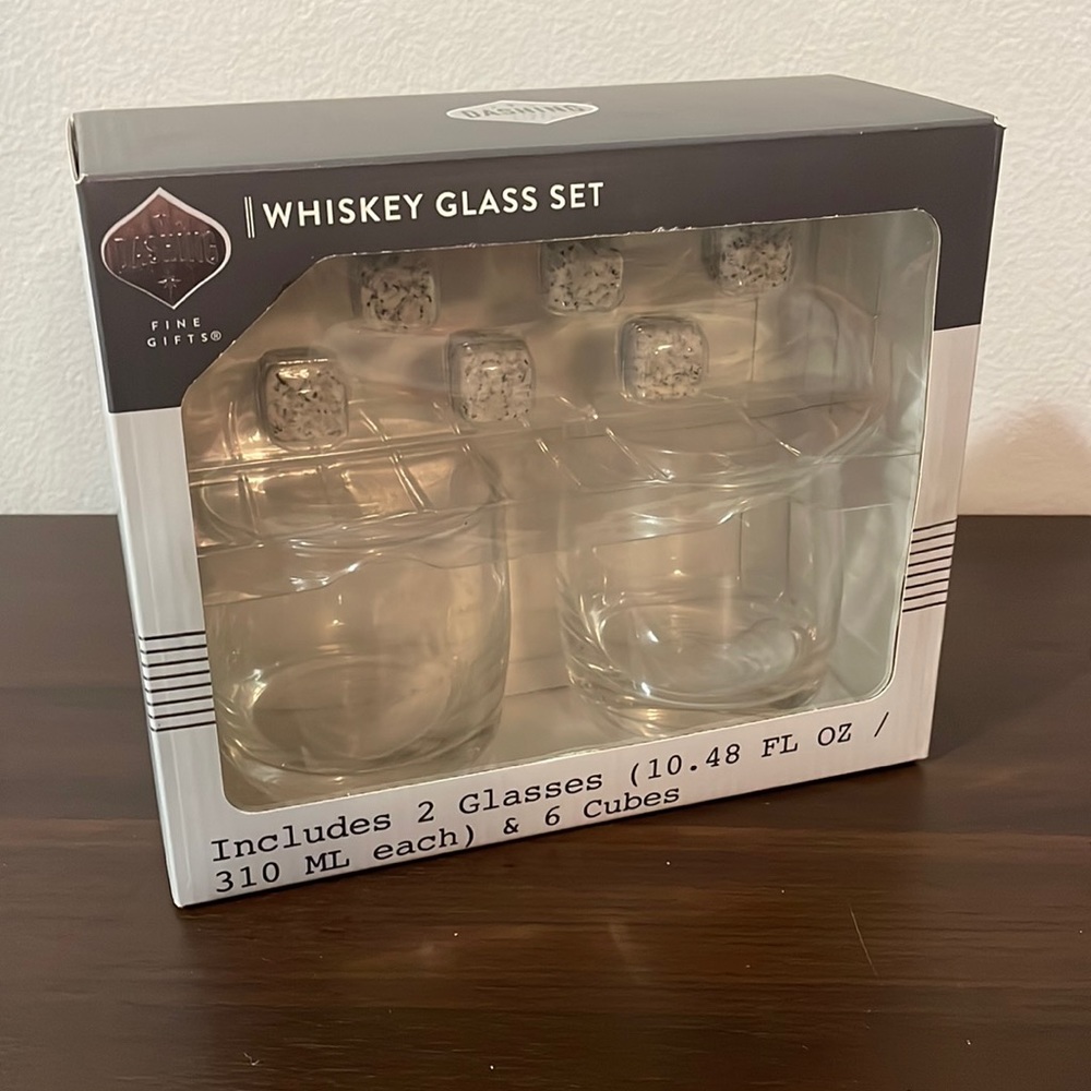 🆕 New in Box, Whiskey Glass and Stone Set, Great Gift!